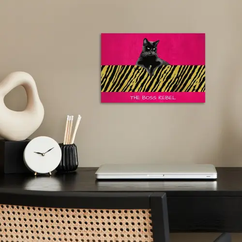 Kat - Baas - Roze - Tijgerprint poster papier klein -sfeer1
