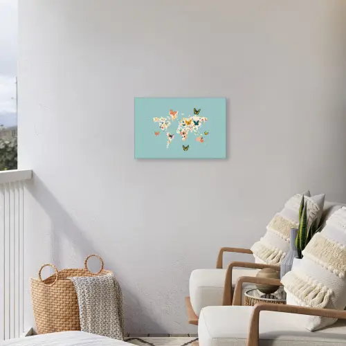 Wereldkaart - Vlinders - Dromerig Tuinposter op houten frame 2 cm dik klein -sfeer1