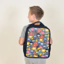 Beestjes met Grote Oogjes Rugzak - Zwart middel -sfeer2