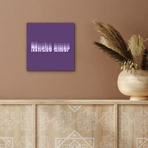 Mucho amor - Paars - Grafisch aluminium wit klein -sfeer4