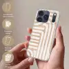 Aardetinten - Labyrintpatroon Telefoonhoesje iPhone 17 Pro klein -sfeer3_NL