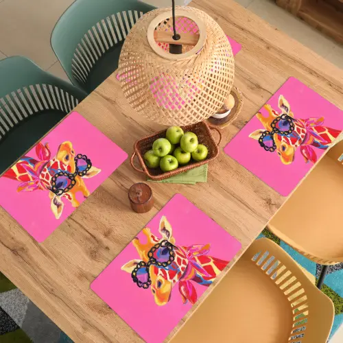 Giraf - Roze - Bril - Sjaal Placemat vinyl groot -zzsfeer5_Kitchenyeah-website