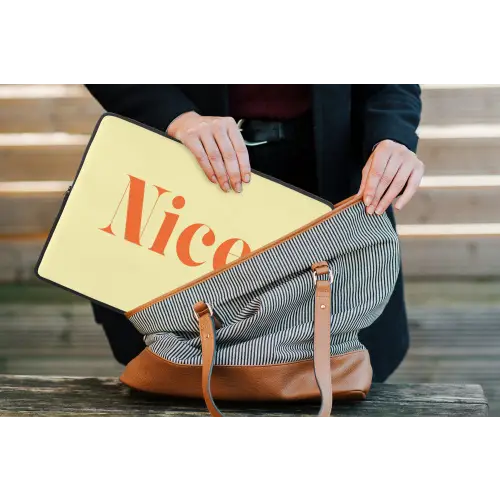 Nice - Oranje - Geel - Minimalistisch laptophoes neopreen klein -tas