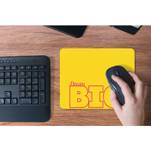 Dream big - Geel - Grafisch muismat rubber klein -toetsenbord