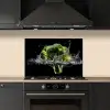 Broccoli - Groen - Water - Zwart keuken achterwand spatscherm klein -sfeer1