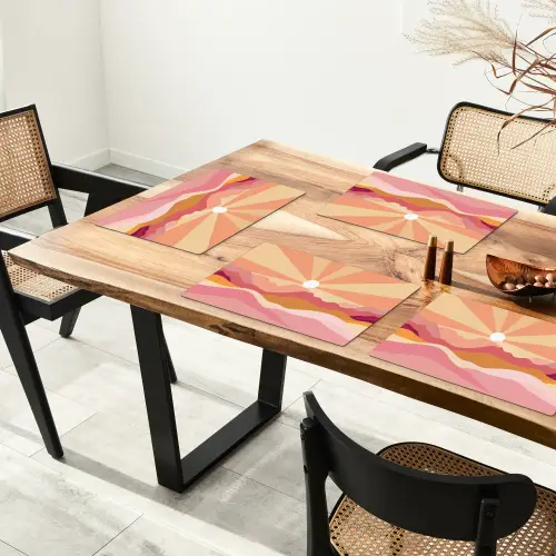 Bergen - Abstract - Zonnestralen - Roze Placemat vinyl groot -zzsfeer4_Kitchenyeah-website
