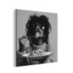 Vrouw - Pasta - Zwart - Wit aluminium wit klein -3d