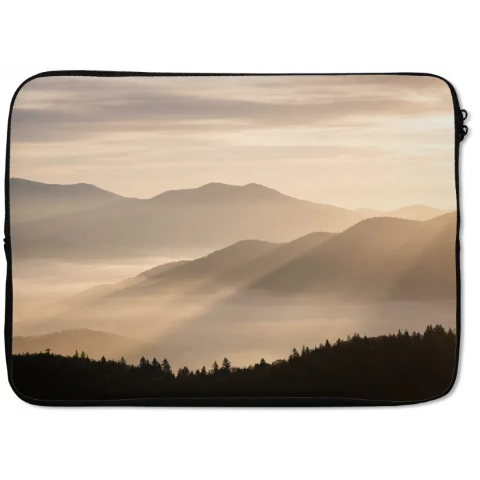 Bergen - Mist - Zonnestralen laptophoes neopreen klein -zkaufland3dotto
