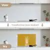 Lijnillustratie - Ananas - Bladkroon - Okergeel keuken achterwand spatscherm klein -voor_na_NL