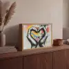 Handen - Hart - Street art - Graffiti Light Box met batterij (Wandlamp) middel -sfeer2