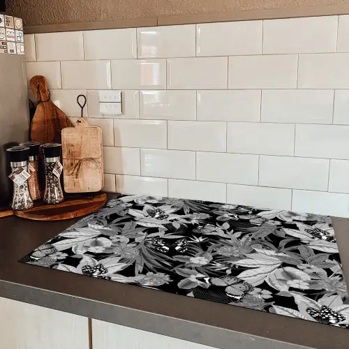 Zomer - Vlinder - Zwart - Grijs Inductie beschermer vinyl 3mm klein 276 -sfeer3