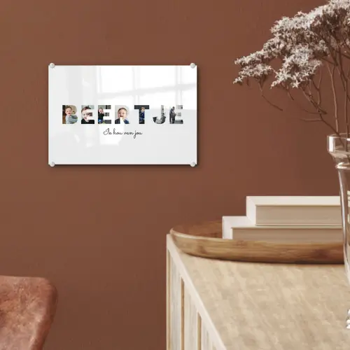 Beertje - Lettercollage plexiglas 5mm klein -sfeer5
