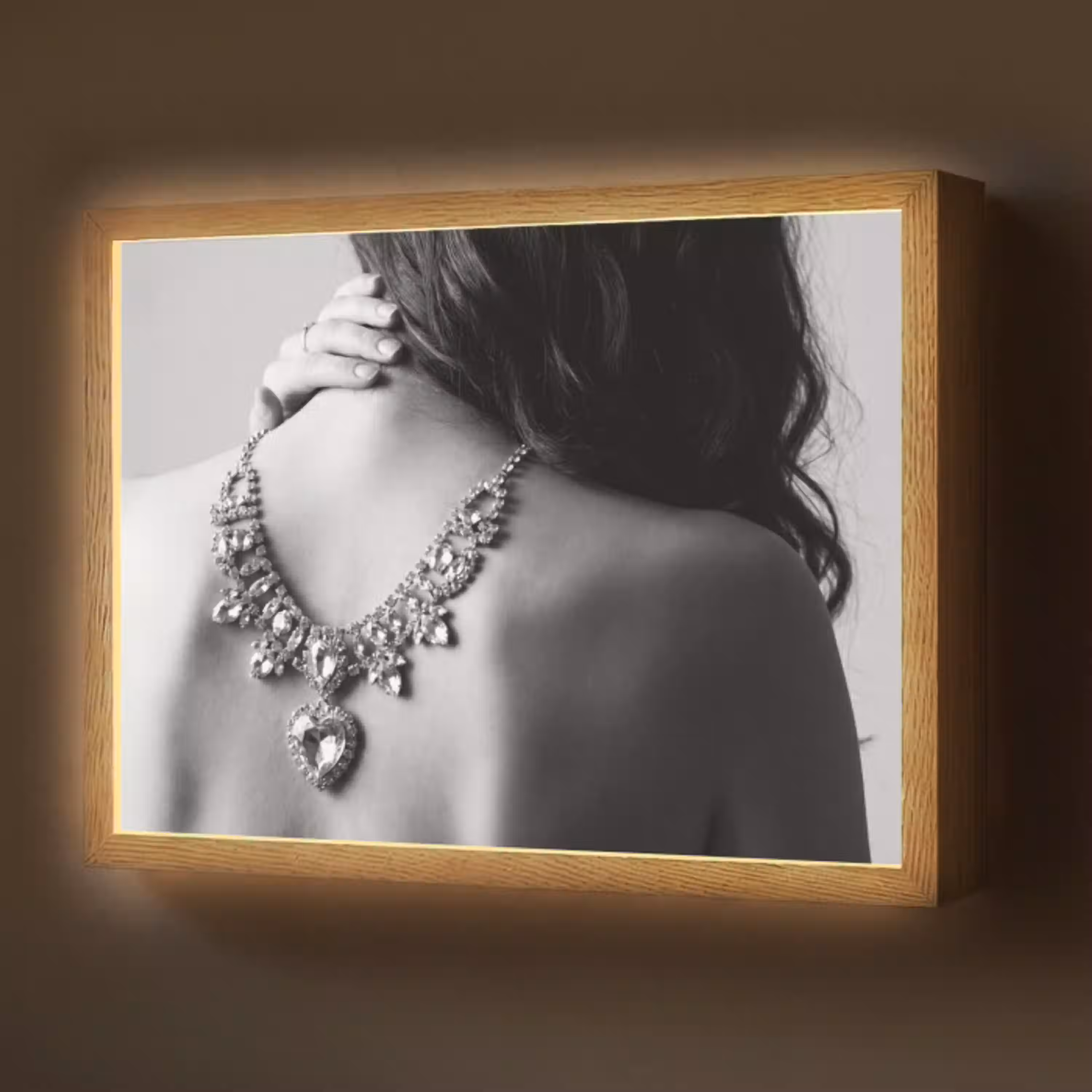 Vrouw - Ketting - Fashion - Zwart - Wit Light Box met batterij (Wandlamp) middel -z3d_website
