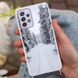 Bos - Winter - Sneeuw - Pad - Natuur Hoesje Samsung Galaxy A52 5G met koord klein -sfeer3