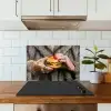 Vrouw - Hamburger - Bontjas keuken achterwand spatscherm klein -sfeer2