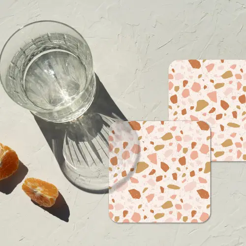 Terrazzo -  Patroon - Kleurrijk - Zalm onderzetter kurk middel 366 -sfeer4