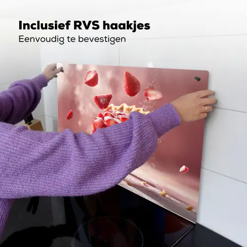 Aardbei - Taart- Eten - Roze Inductie beschemer met haakjes klein -ky-ophangen-nl