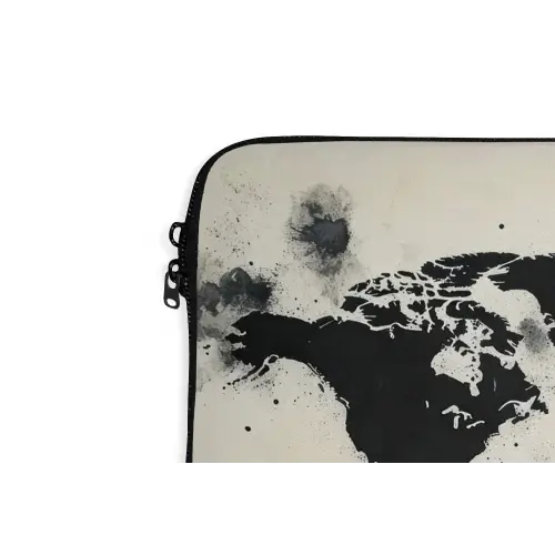Wereldkaart - Zwart - Inkt laptophoes neopreen klein -detail