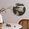 Gezicht - Vrouw - Zwart - Abstract Akoestische PET Vilt - Rond klein -sfeer3