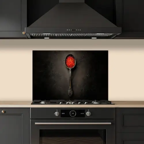 Zwart - Lepel - Caviar keuken achterwand spatscherm klein -sfeer1
