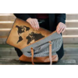 Wereldkaart - Bruin - Kaart laptophoes neopreen klein -tas