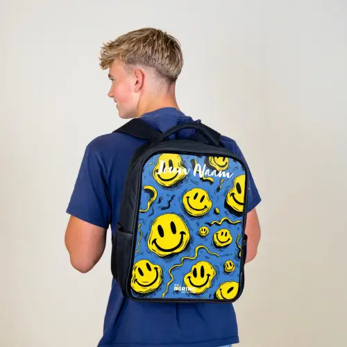 Smiley - Blauw - Geel Rugzak - Zwart middel -sfeer8