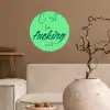 c'est la fucking vie - Groen - Penseelstijl Wandcirkel behangsticker klein -sfeer1
