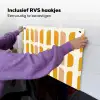 Geometrisch - Patroon - Geel - Roze Inductie beschemer met haakjes klein 777 -ky-ophangen-nl