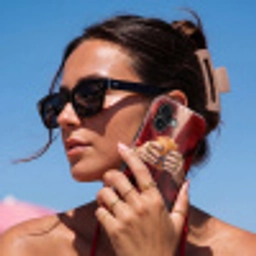 Broodje - Bontjas - Goud Toughcase MagSafe Apple iPhone 17 klein -Sfeer2V