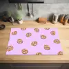 Pretzels - Eten - Paars Inductie beschermer vinyl 3mm klein -sfeer5