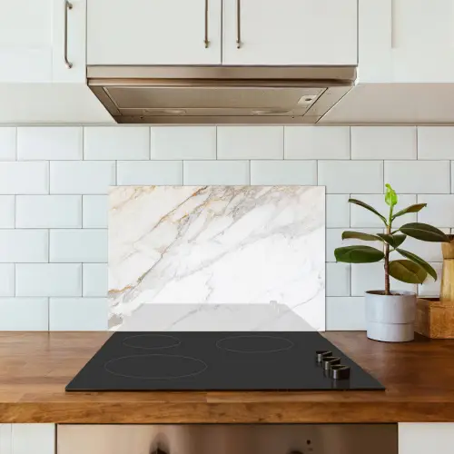 Marmer - Steen - Wit - Goud - Marmerlook - Steen - Luxe keuken achterwand spatscherm klein -sfeer2
