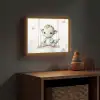 Draak - Baby dier - Kinderen Light Box met batterij (Wandlamp kind) middel -sfeer5_kind