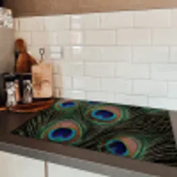 Pauwenveren - Klassiek - Groen Inductie beschermer vinyl 3mm klein -sfeer3