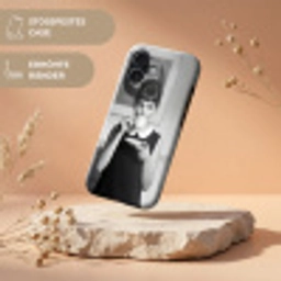 Portret - Thee - Vrouw Toughcase MagSafe Apple iPhone 17 klein -USP_RandenV_DE
