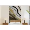 De binnenkant van een agaten met een gouden kleur uit de natuur fotobehang vinyl groot -bed