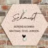 Lichtroze met stippen - Sierlijk Naambord Hexagon klein -sfeer2