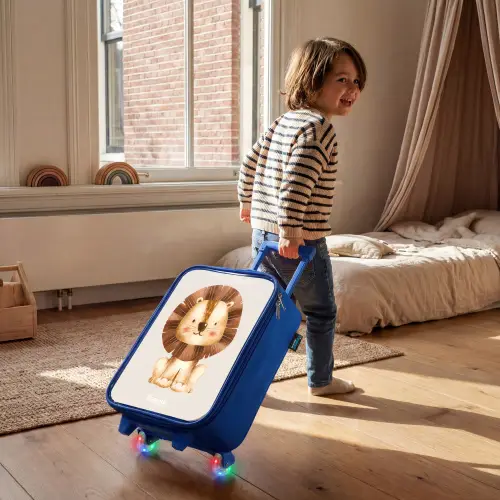 Leeuw illustratie met beige achtergrond Kinderkoffer - Blauw klein -sfeer1