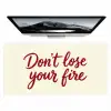 Don't lose your fire - Rood - Wit - Minimalistisch Muismat XXL klein -zzz3d