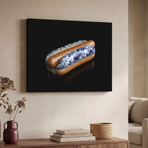 Hotdog - Porselein - Delfts blauw - Eten Textielframe zwart klein -sfeer3