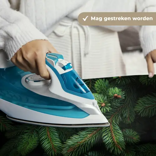 Sparrentakken - Knoppen - Naalden - Groen Wandkleed katoen klein -sfeer9