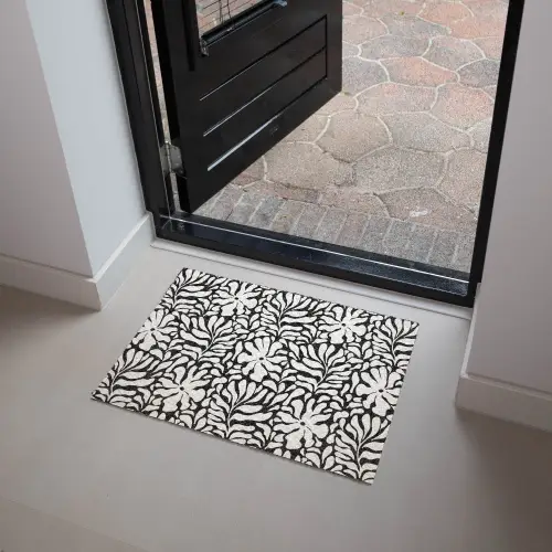 Bloemen - Patroon - Zwart - Wit Deurmat klein 898 -sfeer5