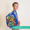 Expressief en druk patroon met monsters Kinderrugzak - Blauw middel -sfeer3_NL