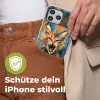 Kat - Kleurrijk - Oranje - Blauw Telefoonhoesje iPhone 17 Pro Max klein -sfeer4_DE