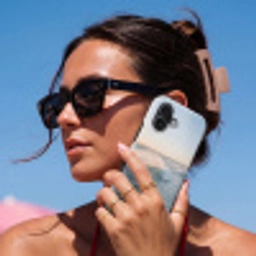 Golf - Zee - Water Toughcase MagSafe Apple iPhone 17 klein -Sfeer2V