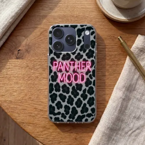Panterprint - Zwart - Neonletters - Roze Telefoonhoesje iPhone 17 Pro klein -sfeer1