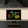 Paprika - Groente - Water - Zwart - Rood - Groen - Geel keuken achterwand spatscherm klein -sfeer1