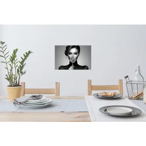 Vrouw - Lolly - Zwart Muursticker klein -eettafel