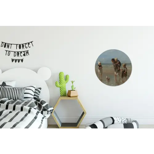Kinderen der zee - Schilderij van Jozef Israëls Wandcirkel aluminium klein -kinderkamer