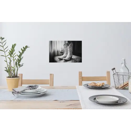 Wijn - Cowboylaarzen - Raamlicht - Wit Muursticker klein -eettafel