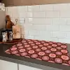 Retro - Madelief - Roze Inductie beschermer vinyl 3mm klein 276 -sfeer3